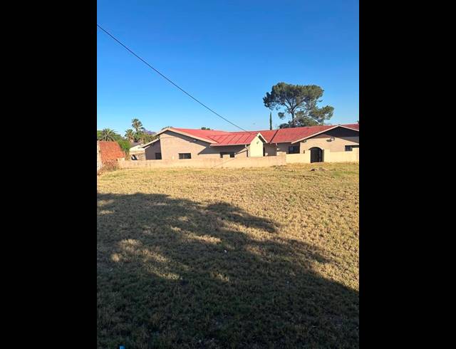 5 BEDROOM HOUSE FOR SALE IN ERASMIA